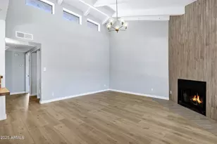 1017 E Maryland Ave, Phoenix, AZ 85014 - Photo 12