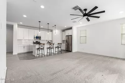 18764 W Canterbury Drive, Surprise, AZ 85388 - Photo 6