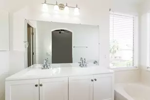 4039 W Salter Dr, Glendale, AZ 85308 - Photo 14