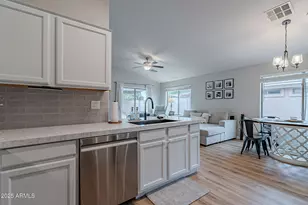 2574 W Sawtooth Way, Queen Creek, AZ 85144 - Photo 4