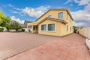 8788 W Augusta Ave, Glendale, AZ 85305 - Photo 30