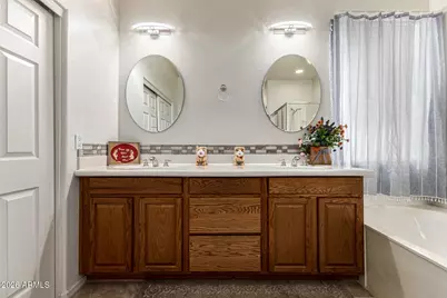 8788 W Augusta Avenue, Glendale, AZ 85305 - Photo 14