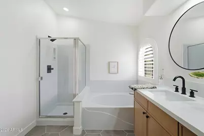 2435 E Patrick Lane, Phoenix, AZ 85024 - Photo 28