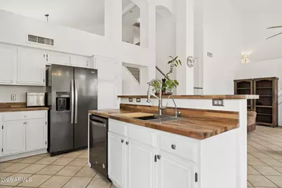 7445 W Los Gatos Drive, Glendale, AZ 85310 - Photo 12