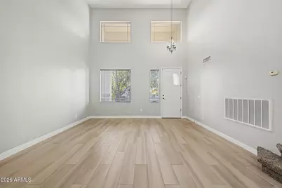 8013 W Crown King Road, Phoenix, AZ 85043 - Photo 12