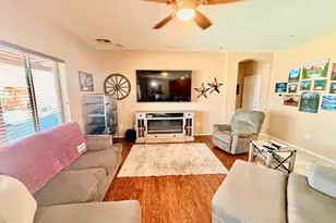 1863 N Westfall Ln, Casa Grande, AZ 85122 - Photo 12