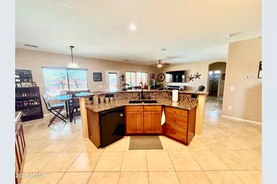 1863 N Westfall Lane, Casa Grande, AZ 85122 - Photo 10