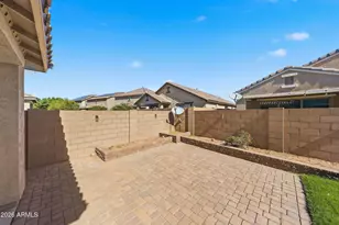 12026 W Briles Rd, Peoria, AZ 85383 - Photo 34