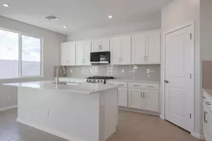 20722 N 230th Ln, Surprise, AZ 85387 - Photo 10