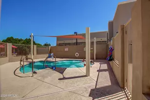 10338 W Caron Dr, Sun City, AZ 85351 - Photo 62