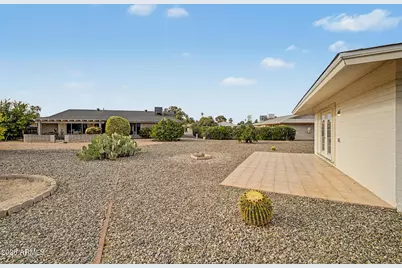 10338 W Caron Drive, Sun City, AZ 85351 - Photo 34