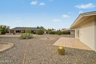 10338 W Caron Dr, Sun City, AZ 85351 - Photo 34
