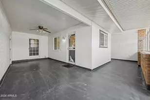 10338 W Caron Dr, Sun City, AZ 85351 - Photo 38