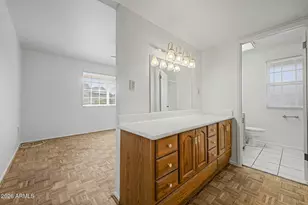 10338 W Caron Dr, Sun City, AZ 85351 - Photo 18