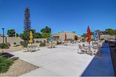 10338 W Caron Drive, Sun City, AZ 85351 - Photo 58