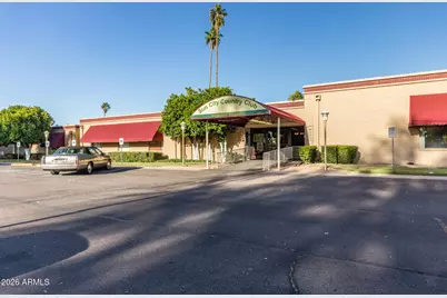 10338 W Caron Drive, Sun City, AZ 85351 - Photo 44