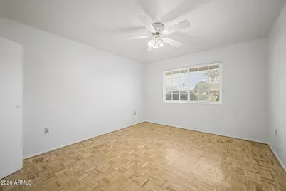 10338 W Caron Drive, Sun City, AZ 85351 - Photo 26