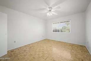 10338 W Caron Dr, Sun City, AZ 85351 - Photo 26