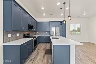 15909 N 74th Ln, Peoria, AZ 85382 - Photo 10