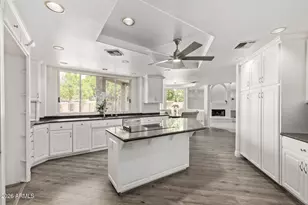 2266 E Mallory Cir, Mesa, AZ 85213 - Photo 24