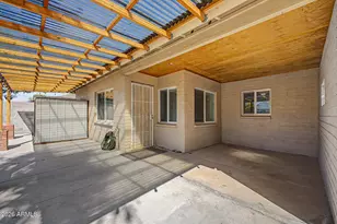 3907 E Mulberry Dr, Phoenix, AZ 85018 - Photo 32