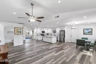 2327 N 31st St, Phoenix, AZ 85008 - Photo 2