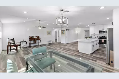 2327 N 31st Street, Phoenix, AZ 85008 - Photo 18