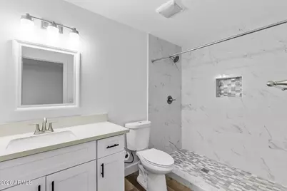 2327 N 31st Street, Phoenix, AZ 85008 - Photo 34