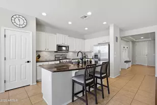 29447 N 125th Ln, Peoria, AZ 85383 - Photo 8
