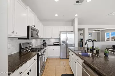 29447 N 125th Lane, Peoria, AZ 85383 - Photo 10