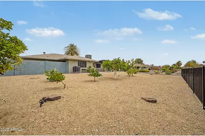 9535 W Willowbrook Drive, Sun City, AZ 85373 - Photo 30