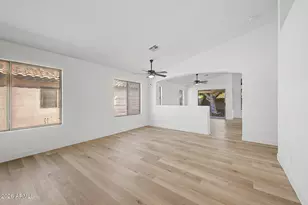 14943 W Port Royale Ln, Surprise, AZ 85379 - Photo 4