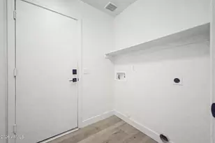 14943 W Port Royale Ln, Surprise, AZ 85379 - Photo 22