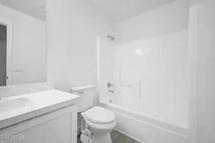 14943 W Port Royale Ln, Surprise, AZ 85379 - Photo 16