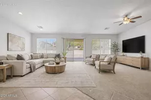 518 E Black Diamond Dr, Casa Grande, AZ 85122 - Photo 6