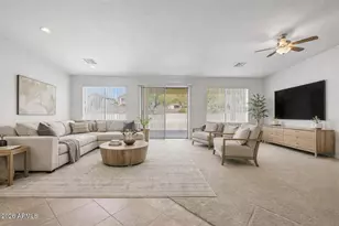 518 E Black Diamond Dr, Casa Grande, AZ 85122 - Photo 6