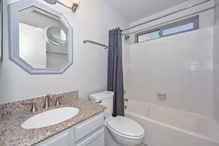 3125 E Siesta Ln, Phoenix, AZ 85050 - Photo 30
