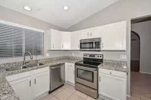 3125 E Siesta Ln, Phoenix, AZ 85050 - Photo 10