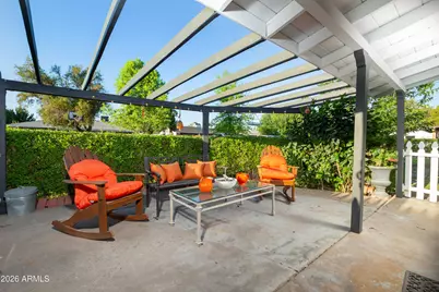 935 E Oregon Avenue, Phoenix, AZ 85014 - Photo 6