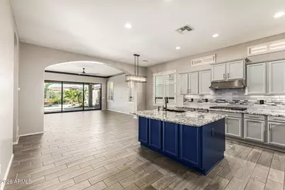 2046 N Steele Circle, Mesa, AZ 85207 - Photo 18