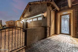 2046 N Steele Cir, Mesa, AZ 85207 - Photo 4