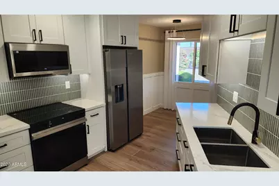 14043 N Palm Ridge Drive, Sun City, AZ 85351 - Photo 1