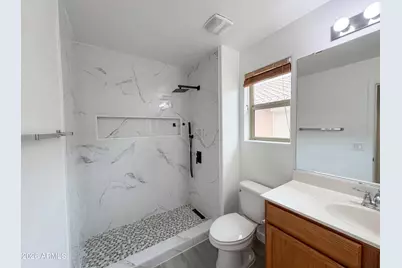 2739 N 73rd Drive, Phoenix, AZ 85035 - Photo 6