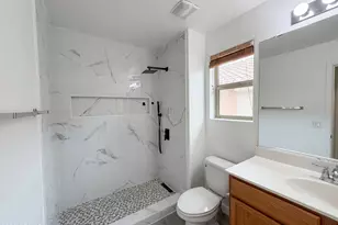 2739 N 73rd Dr, Phoenix, AZ 85035 - Photo 6