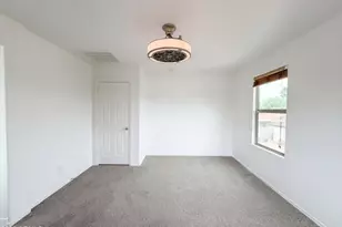 2739 N 73rd Dr, Phoenix, AZ 85035 - Photo 14