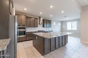 18378 W Brookwood Dr, Goodyear, AZ 85338 - Photo 10