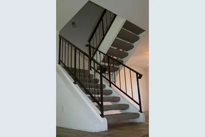 2881 E Fairmount Avenue, Phoenix, AZ 85016 - Photo 16