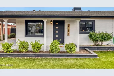 7715 E Catalina Drive, Scottsdale, AZ 85251 - Photo 1