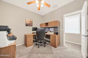 2214 W Hedgehog Pl, Phoenix, AZ 85085 - Photo 26