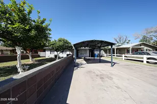 2816 N 33rd Pl, Phoenix, AZ 85008 - Photo 48